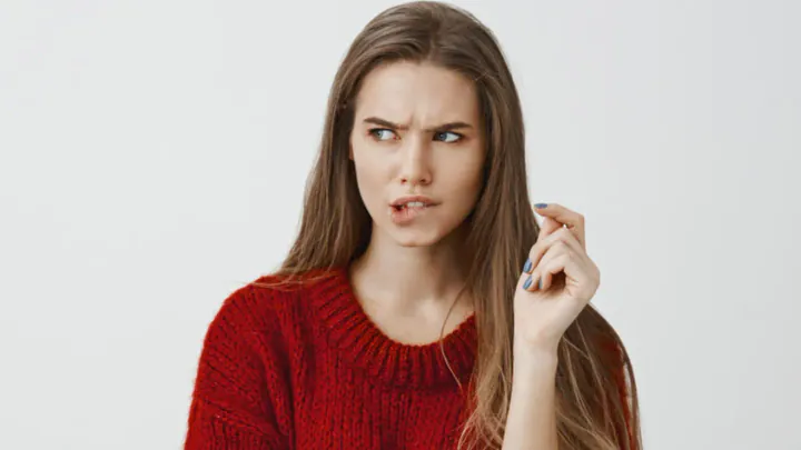 7 Surprising Signs He’s Cheating (And What To Do)