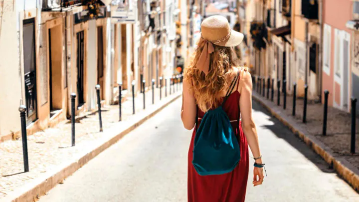 Must-Know Travel Safety Tips for 2025