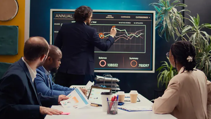 Stock Market Trading 101: A Smart Beginner’s Guide to Wealth Building