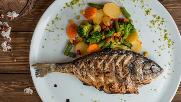 Superfood Nutrition: Boost Energy and Strength Naturally